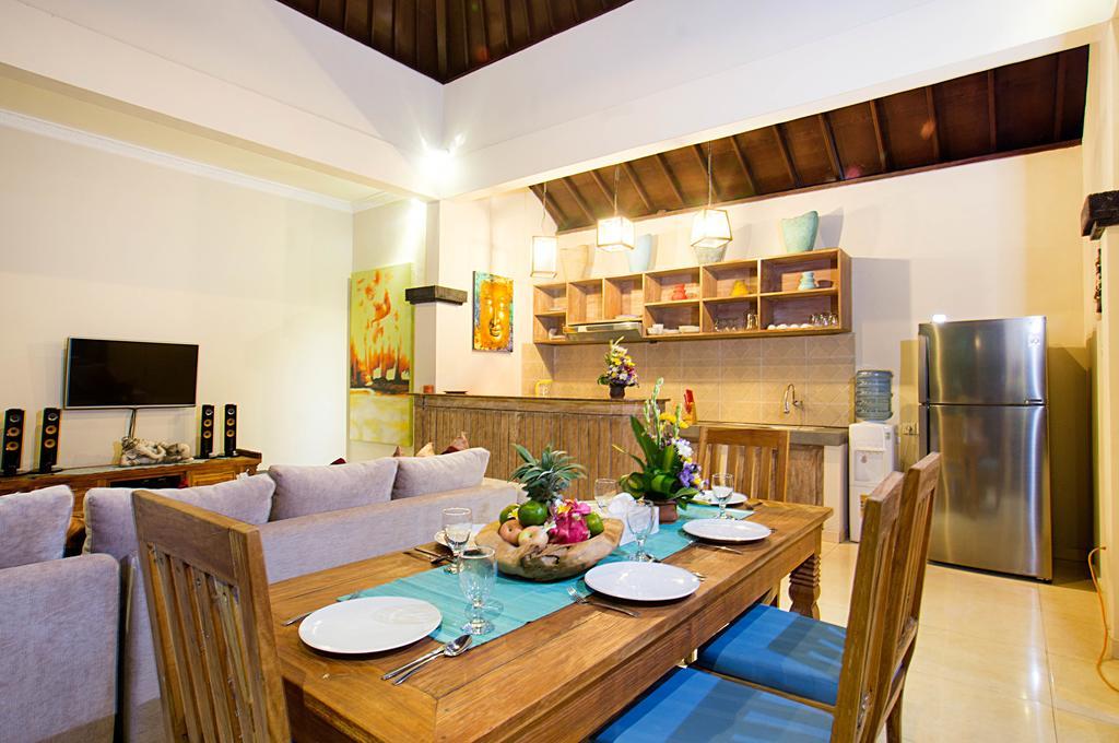 Villa Arushi Seminyak  Exterior photo